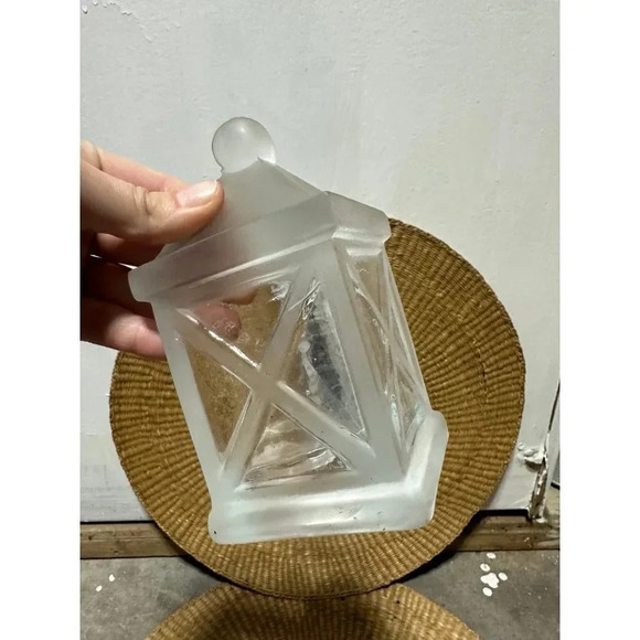 Glass Gazebo Tealite holder - Picture 6 of 6